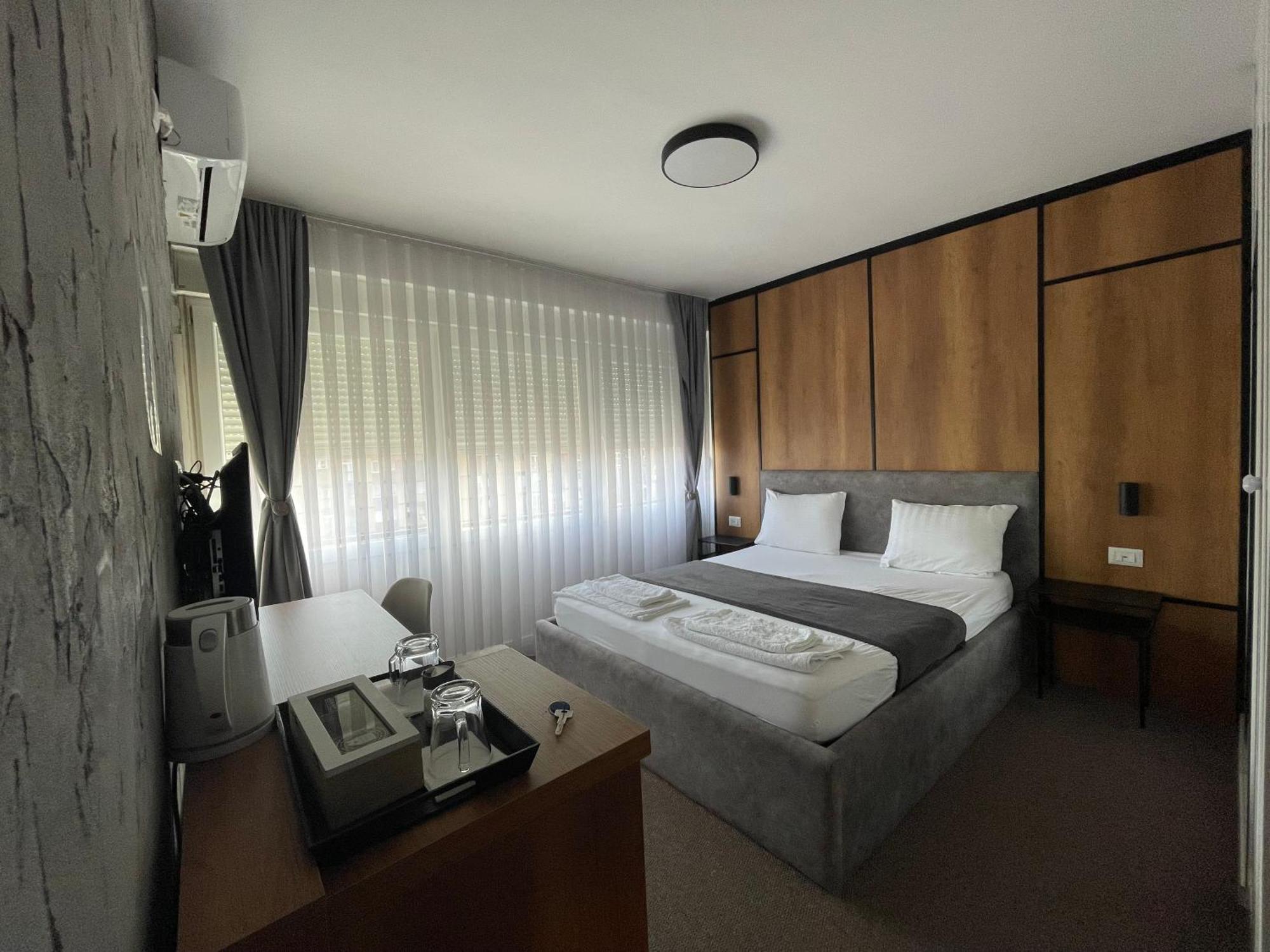 New Prishtina Luxury Rooms Приштина Экстерьер фото